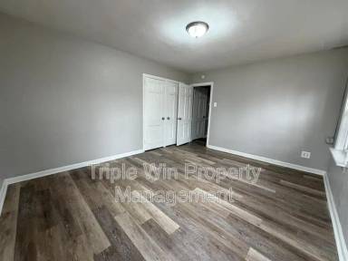 Main picture of 520 Hentschel Pl