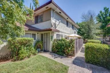 Main picture of 4715 Hayford Way