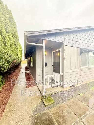 Main picture of 708 W 31st St
