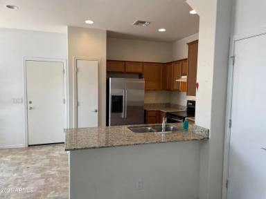 Main picture of 7330 W Wilshire Dr
