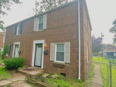 Main picture of 6713 Wicker Ave