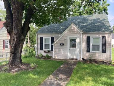 Main picture of 504 Henry St