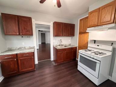 Main picture of 1314 60th St