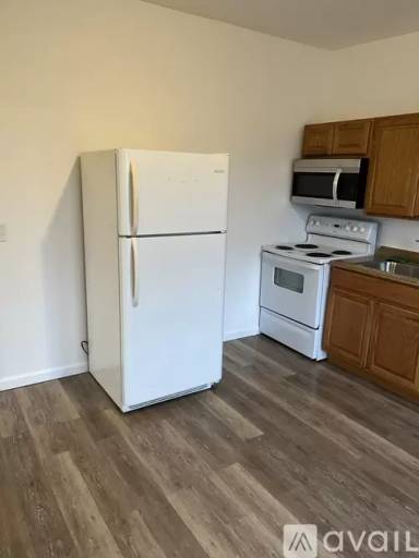 Main picture of 909 N Mulberry St