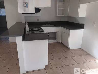 Main picture of 18389 Jonathan St