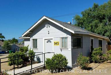 Main picture of 921 Rock Blvd