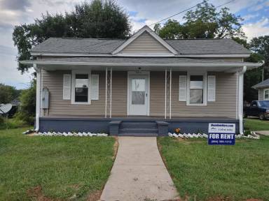 Main picture of 804 Jenkins St