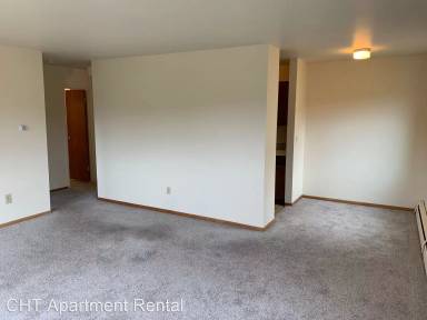 Main picture of 725 W Washington Ave