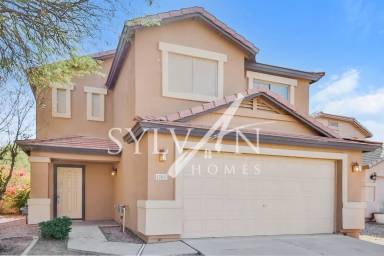 Main picture of 42807 W Hillman Dr