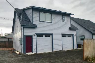 Main picture of 324 SW 12th St