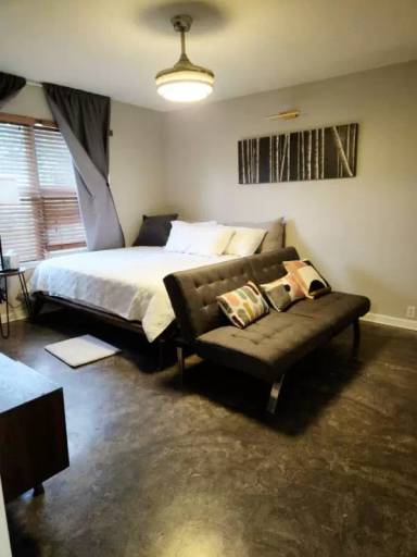 Main picture of 2128 Kaiser Dr