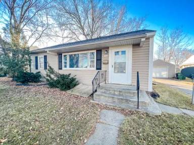 Main picture of 1406 3rd St