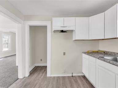 Main picture of 201 Alberti Ct