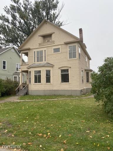 Main picture of 1106 Hammond Ave