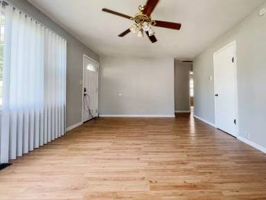 Main picture of 2505 E 13th St
