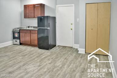 Main picture of 4735 N Beacon St Apartments