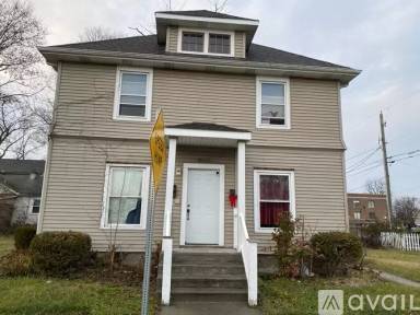 Main picture of 407 E South St