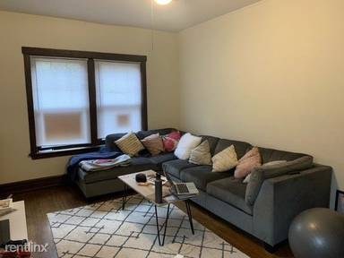 Main picture of 1518 W Berteau Ave & 4201 N Ashland Ave Apartments