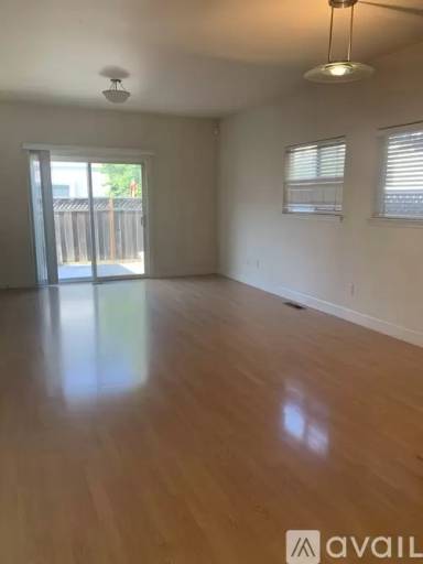 Main picture of 434 Cypress Ave