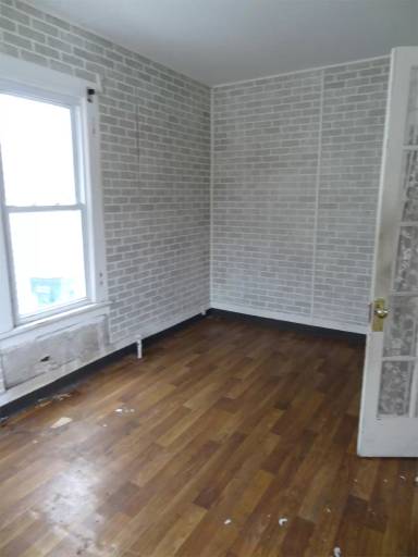 Main picture of 463 Humboldt Pkwy
