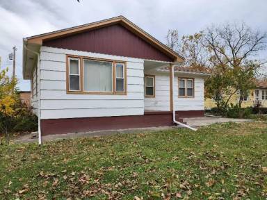 Main picture of 5142 Pennsylvania St