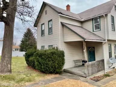 Main picture of 1867 Manchester Rd