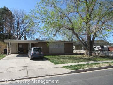 Main picture of 412 Circleway Dr