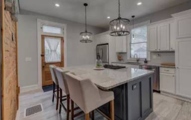 Main picture of 236 Ward Ave