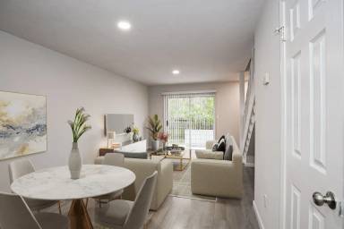 Main picture of 4251 SW 21st Pl