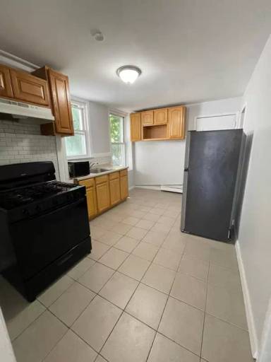 Main picture of 475 S 19th St