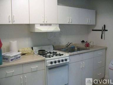 Main picture of 10 Forest St