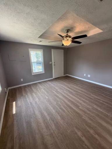 Main picture of 1100 N Brown Ave