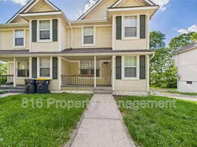 Main picture of 2316 Monroe Ave