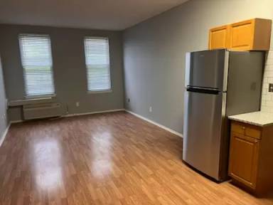 Main picture of 1170 Delsea Dr