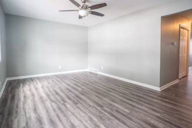 Main picture of 4711 38th Ave