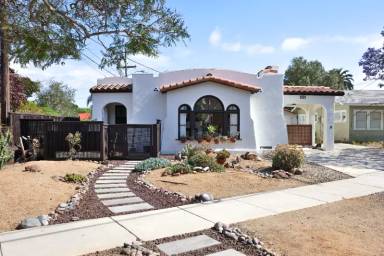 Main picture of 3407 N Mountain View Dr