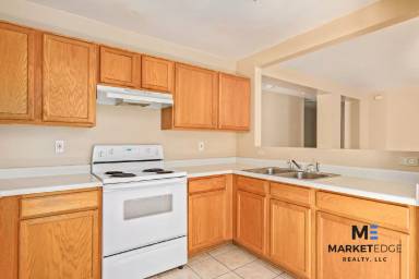 Main picture of 11831 W Scotts Dr