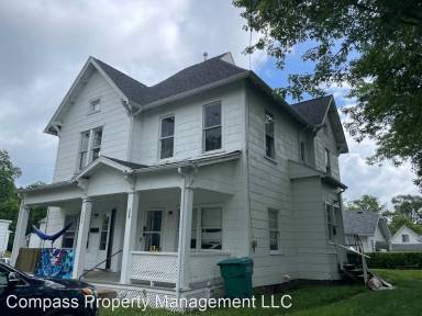 Main picture of 328 N 11th St