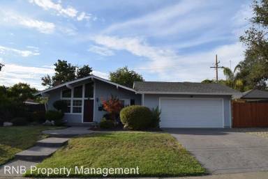 Main picture of 1313 Gerry Way