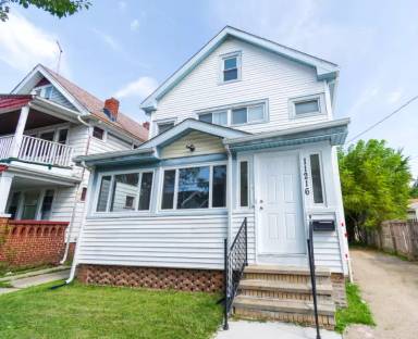 Main picture of 11216 Linnet Ave