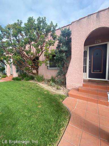 Main picture of 204 Covina Ave