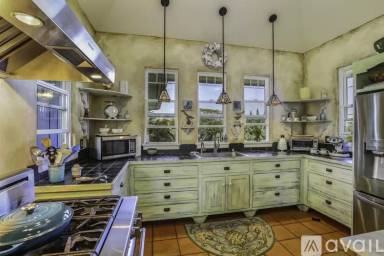 Main picture of 4327 Kapuna Rd