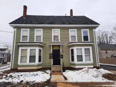 Main picture of 2 Myrtle St