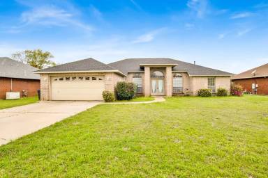 Main picture of 5467 Keel Dr