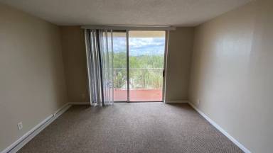 Main picture of 470 Executive Center Dr