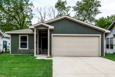 Main picture of 2915 Bourland St