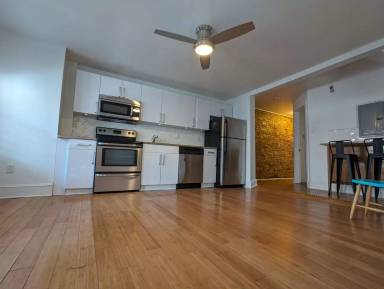 Main picture of 118 S 46th St