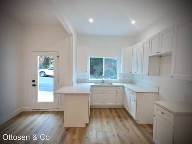 Main picture of 3106 Berkeley Ave