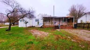 Main picture of 406 N Sycamore St