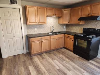 Main picture of 238 N George St